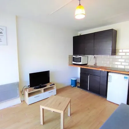 Apartmán 彡 Studio Cabine A 5 Min De La + Parking 彡